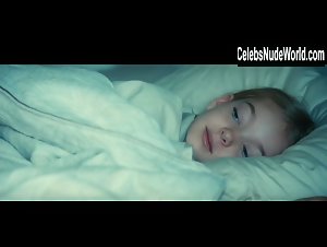 Anna Torv underwear, Nude scene in Stephanie (2017) 5