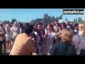 Annette O'Toole underwear, Sexy scene in Smile (1975) 12