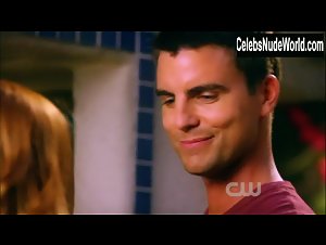 Ashlee Simpson-Wentz bikini, Sexy scene in Melrose Place (2009-2010) 3