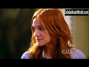 Ashlee Simpson-Wentz bikini, Sexy scene in Melrose Place (2009-2010) 6
