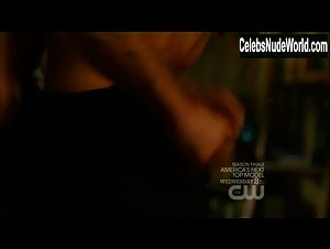 Ashlee Simpson-Wentz underwear, Sexy scene in Melrose Place (2009-2010) 14