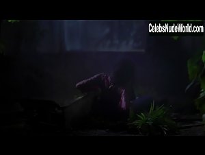 Brandy Norwood Sexxy,underclothing scene in I Still Know What You Did Last Summer (1998) 13