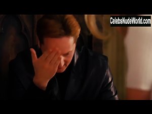 Bridgette Wilson Sexy scene in Just Visiting (2001) 18