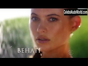 Alessandra Ambrosio, Jasmine Tookes in The Victoria's Secret Swim Special Season 1 Ep. 1 (2015-2016) 6