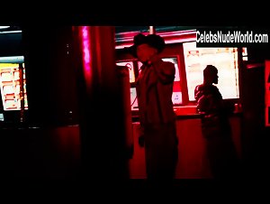 Beyoncé Knowles Erotic Dance , Bare Legs in Lemonade (2016) 15