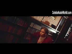 Beyoncé Knowles Costume , Stockings in Formation (2016) 4