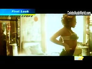 Beyoncé Knowles Hot,underwear scene in Irreplaceable (2006) 10
