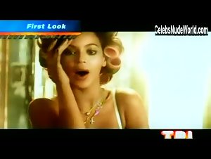 Beyoncé Knowles Hot,underwear scene in Irreplaceable (2006) 4