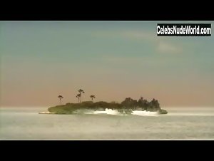 Brooke Hogan bikini, Sexy scene in 2-Headed Shark Attack (2012) 6
