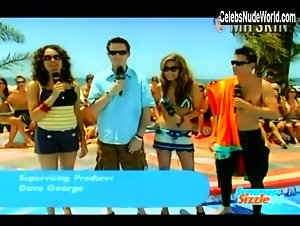Vanessa Lachey Sexy, bikini scene in Total Request Live 12