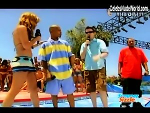 Vanessa Lachey Sexy, bikini scene in Total Request Live 7