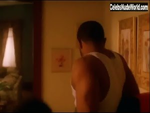 Vanessa Williams Lingerie , Kissing scene in Soul Food (2000-2004) 11