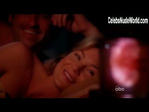 Ellen Pompeo Sexy scene in Grey's Anatomy (2005-2021) 4