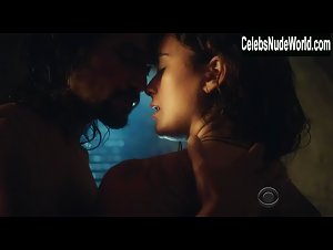 Cote de Pablo Sexy scene in The Dovekeepers (2015) 5