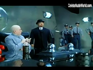 Cindy Margolis Sexy scene in Austin Powers: International Man of Mystery (1997) 12