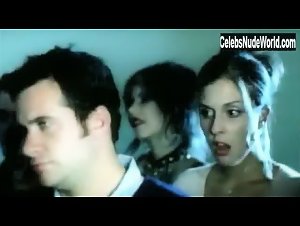 Chyler Leigh Sexy, bikini scene in Tainted Love (2001) 10