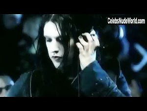 Chyler Leigh Sexy, bikini scene in Tainted Love (2001) 5