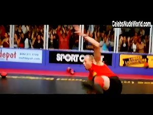 Christine Taylor Sexy scene in Dodgeball (2004) 15