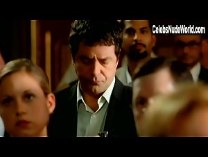 Ellen Pompeo Attractive,underclothing scene in Art Heist (2004) 11