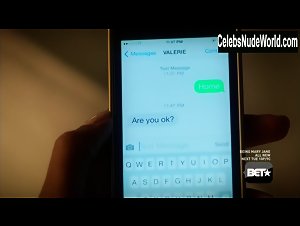 Gabrielle Union underwear, Sexy scene in Being Mary Jane (2013-2019) 1