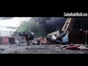 Gina Carano Sexy scene in Deadpool (2016) 19