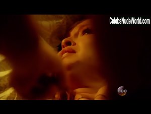 Erika Christensen, Heather Grace Hancock lesbian, Sexy scene in Wicked City (2015) 18