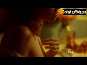 Erika Christensen, Heather Grace Hancock lesbian, Sexy scene in Wicked City (2015) 8