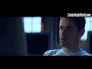 Erika Christensen Sexy scene in Swimfan (2002) 6