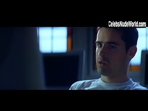 Erika Christensen Sexy scene in Swimfan (2002) 7