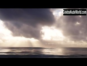 Erin Heatherton Sexy, bikini scene in Sports Illustrated Swimsuit 2016 Revealed (2016) 10