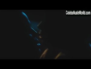 Gabrielle Union Kissing , Foreplay scene in Being Mary Jane (2013-2019) 3