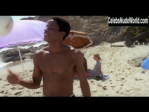 Rachael Leigh Cook, Tamara Mello, Gabrielle Union bikini, Sexy scene in She's All That (1999) 13