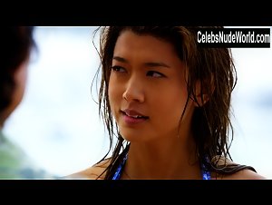 Grace Park bikini, Sexy scene in Hawaii Five-0 (2010-2020) 14