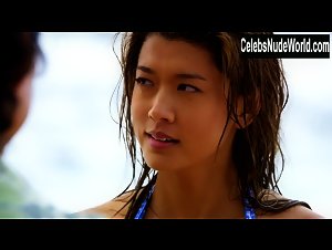 Grace Park bikini, Sexy scene in Hawaii Five-0 (2010-2020) 17