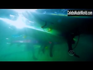 Michelle Borth, Grace Park Nice Butt , Bikini scene in Hawaii Five-0 (2010-2020) 13