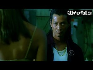 Grace Park underwear, Sexy scene in Hawaii Five-0 (2010-2020) 9