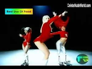 Gwen Stefani Sexy scene in Hollaback Girl (2005) 1