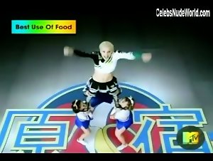 Gwen Stefani Sexy scene in Hollaback Girl (2005) 17