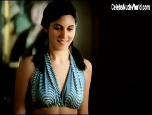 Jamie-Lynn Sigler Nude, breasts scene in Call Me: The Rise and Fall of Heidi Fleiss: Unrated and Uncut (2004) 15