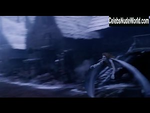 Josie Maran Sexy scene in Van Helsing (2004) 17