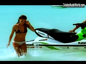 Joanna Krupa Beach , Babes scene in Max Havoc: Curse of the Dragon (2004) 2