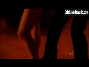 Jeri Ryan underwear, Sexy scene in Body of Proof (2011-2013) 7