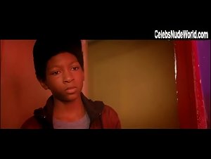 Jennifer Hudson underwear, Sexy scene in The Inevitable Defeat of Mister & Pete (2013) 2
