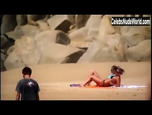 Kristin Cavallari bikini, Sexy scene in Laguna Beach (2004-2005) 1