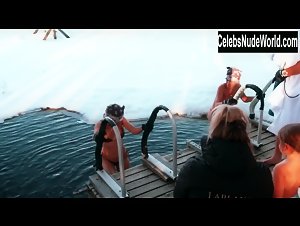 Kourtney Kardashian, Sofia Richie Sexy, bikini scene in Keeping Up with the Kardashians (2007-2021) 1