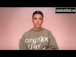 Kourtney Kardashian, Sofia Richie Sexy, bikini scene in Keeping Up with the Kardashians (2007-2021) 18