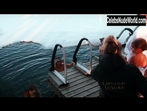 Kourtney Kardashian, Sofia Richie Sexy, bikini scene in Keeping Up with the Kardashians (2007-2021) 2