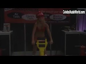 Kelly Ripa bikini, Sexy scene in Hope & Faith (2003-2005) 15