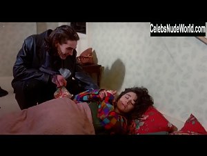 Emer McCourt in London Kills Me (1991) 6