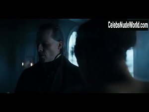 Vinette Robinson in A Christmas Carol (2019) 13
